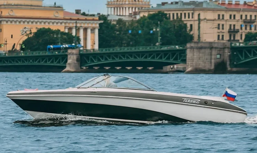 Аренда катера Ракета